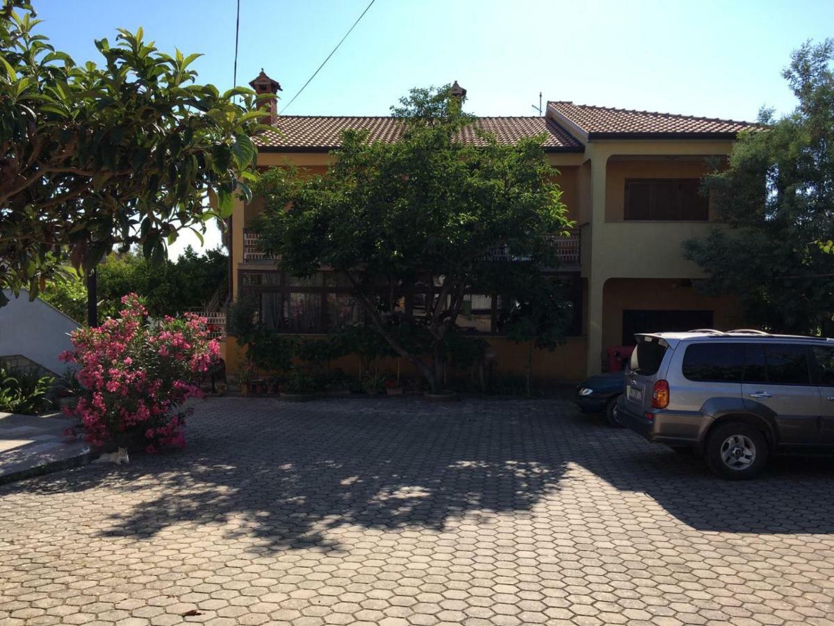 Apartment Dalmatini Tar-Vabriga Dış mekan fotoğraf